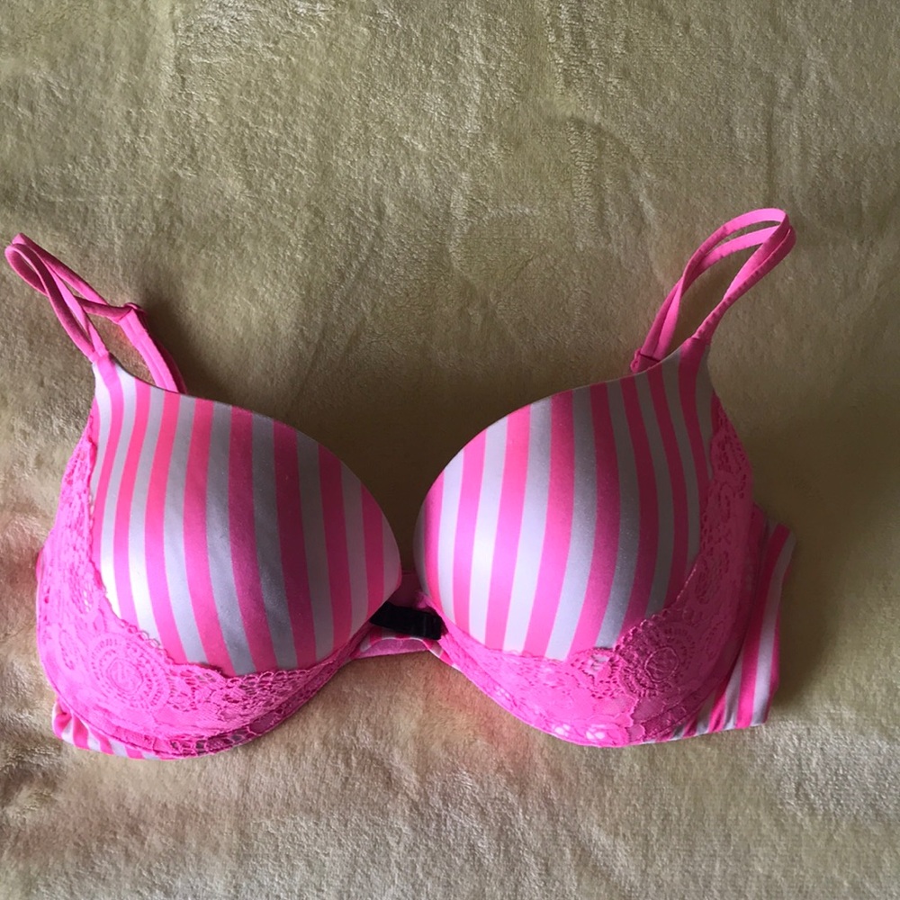 Very sexy push-up bra